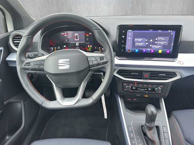 SEAT Arona 1.5 TSI FR //Navigation/Kamera/ Winterpaket