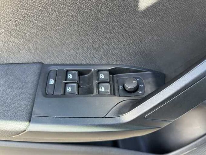 SEAT Arona 1.0 TSI // 5 Jahre Garantie /LED/PDC 