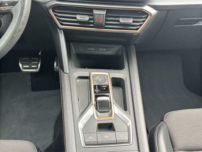 CUPRA Leon ST 1.5 eTSI  // 5 Jahre Garantie /LED/Navi /Winterpaket