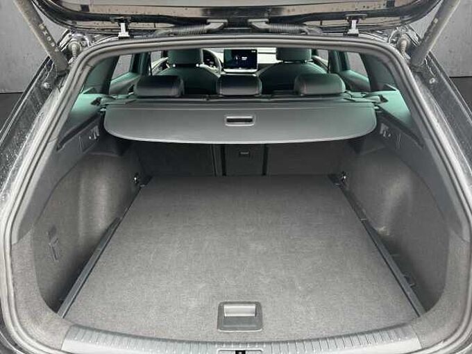 CUPRA Leon ST 1.5 eTSI  // 5 Jahre Garantie /LED/Navi /Winterpaket