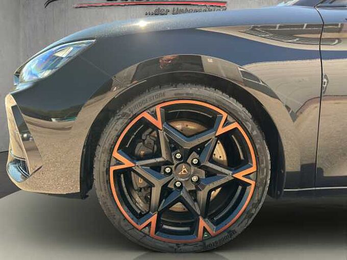 CUPRA Leon ST VZ 2.0 TSI //5 J. Garantie /Sennheiser/Pano /Navi/Matrix