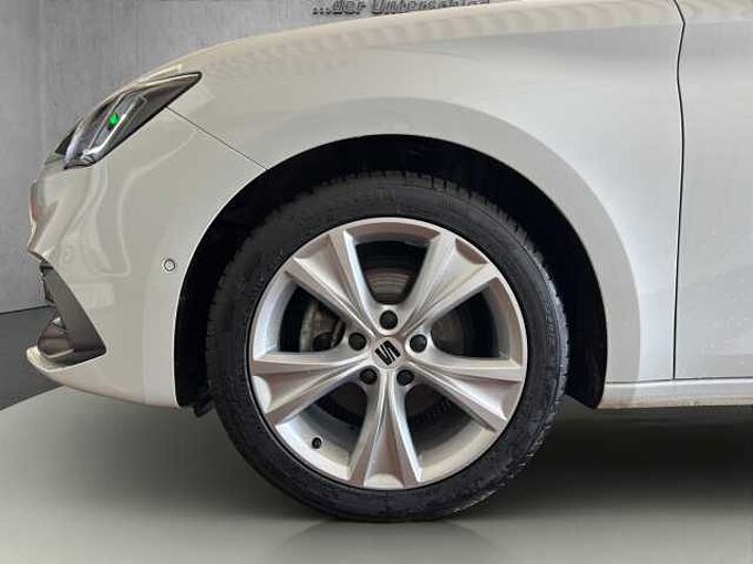 SEAT Leon ST FR 1.5 eTSI  // 5 Jahre Garantie /LED/Navi /Winterpaket