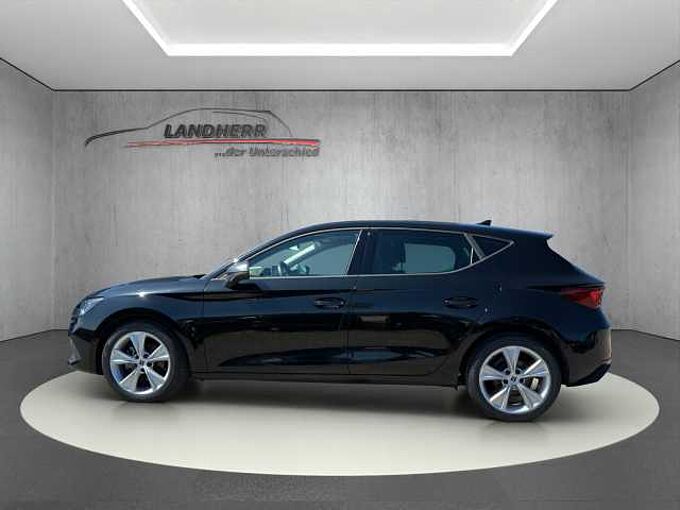 SEAT Leon 1.5 eTSI FR //5 J. Garantie / Navi/Kamera/ Winterpaket