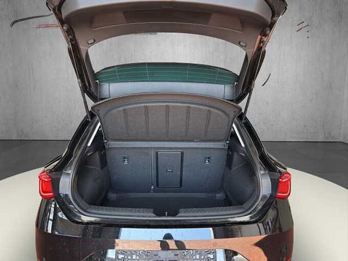 SEAT Leon 1.5 eTSI FR //5 J. Garantie / Navi/Kamera/ Winterpaket