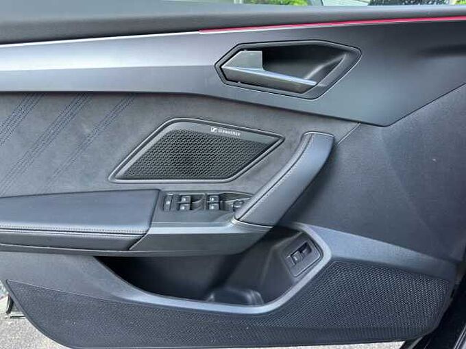 CUPRA Leon ST 2.0 TSI // 5 J. Garantie /Pano/elektr. Heckklappe /Sennheiser