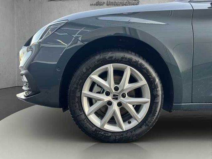 SEAT Leon Style 1.5 eTSI ACC/Sitzheizung/Lenkradheizung
