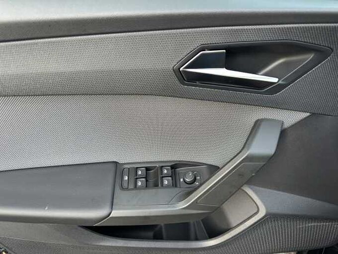 SEAT Leon Style 1.5 eTSI // ACC/Sitzheizung/Lenkradheizung