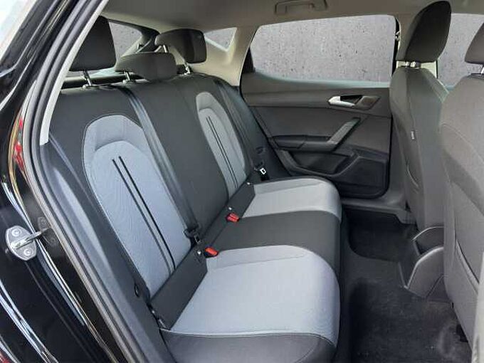 SEAT Leon Style 1.5 eTSI // ACC/Sitzheizung/Lenkradheizung