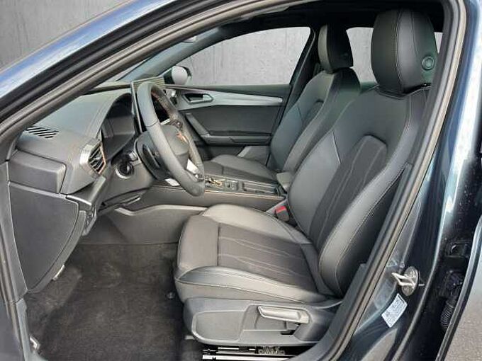 CUPRA Leon ST 1.5 eTSI // 5 J. Garantie /Pano/elektr. Heckklappe /Kamera