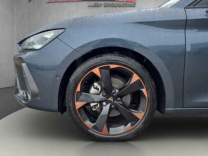 CUPRA Leon 1.5 eTSI / 5-Jahre Garantie/ Matrix LED