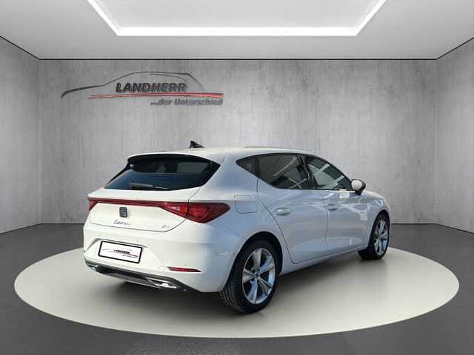 SEAT Leon 1.5 eTSI FR //5 Jahre Garantie /LED/Kamera /Winterpaket