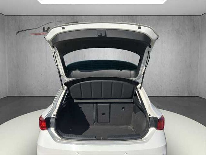 SEAT Leon 1.5 eTSI FR //5 Jahre Garantie /LED/Kamera /Winterpaket