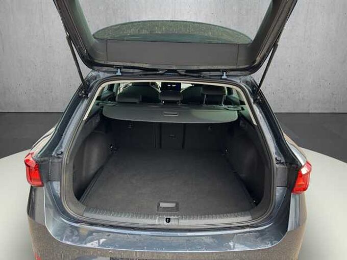 SEAT Leon ST 1.5 eTSI  FR // 5 Jahre Garantie /LED/Navi /Winterpaket