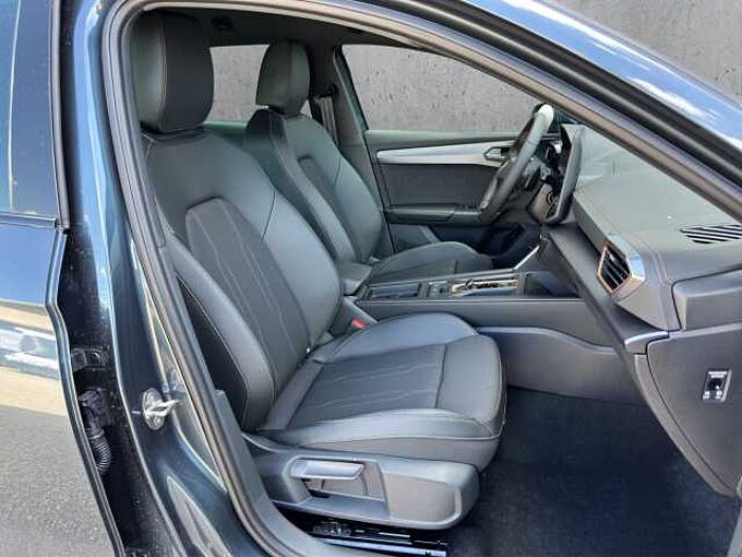 CUPRA Leon ST 2.0 TSI //5 J. Garantie / AHK/ elektr. Heckklappe /Kamera