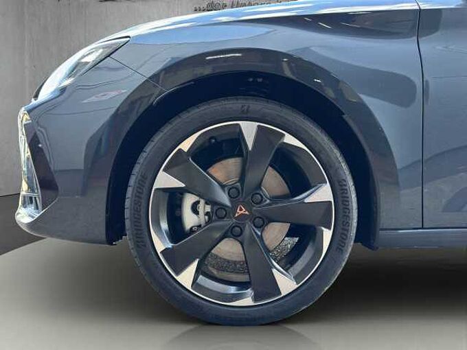 CUPRA Leon ST 2.0 TSI //5 J. Garantie / AHK/ elektr. Heckklappe /Kamera