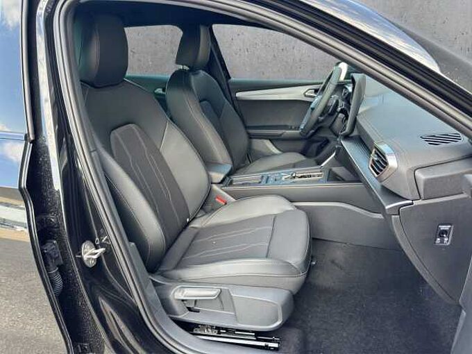 CUPRA Leon ST 2.0 TSI //5 J. Garantie / AHK/ elektr. Heckklappe /Kamera