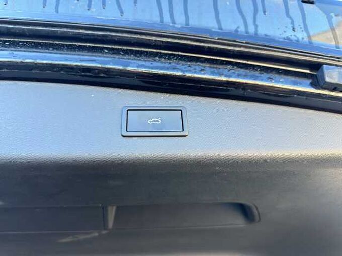 CUPRA Leon ST 2.0 VZ //5 J. Grantie/Matrix/Navi /Winterpaket