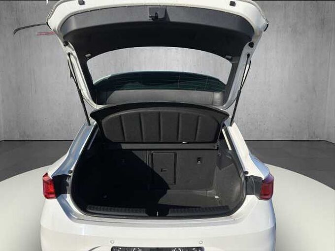 SEAT Leon 1.5 eTSI FR //5 Jahre Garantie /LED/Kamera /Winterpaket