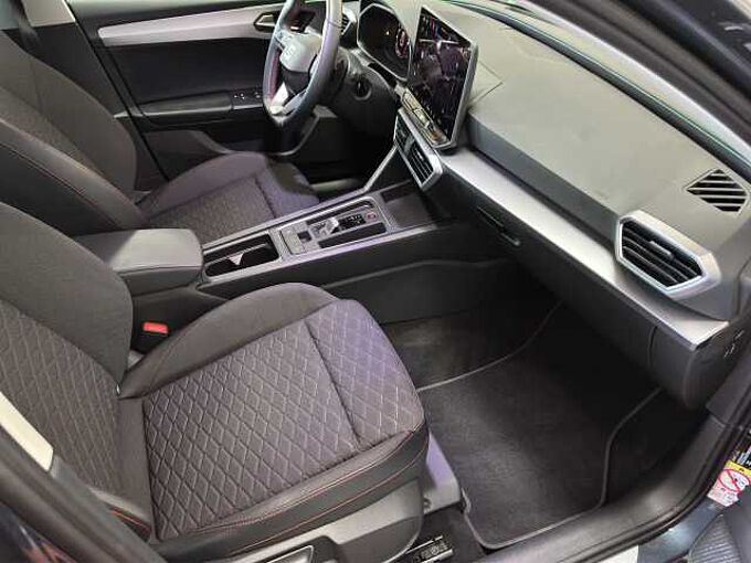 SEAT Leon ST FR 1.5 eTSI  // 5 Jahre Garantie /LED/Navi /Winterpaket