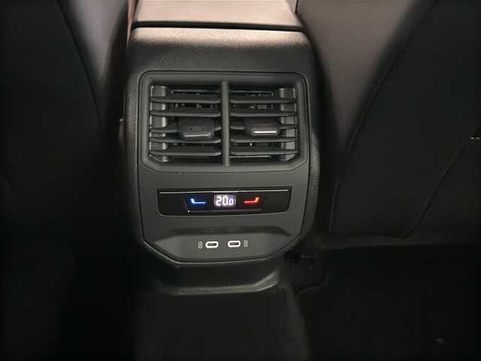 SEAT Leon ST FR 1.5 eTSI  // 5 Jahre Garantie /LED/Navi /Winterpaket