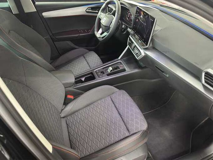 SEAT Leon ST 2.0 TDI FR // 5 J. Garantie /Navi/LED /Sitzheizung