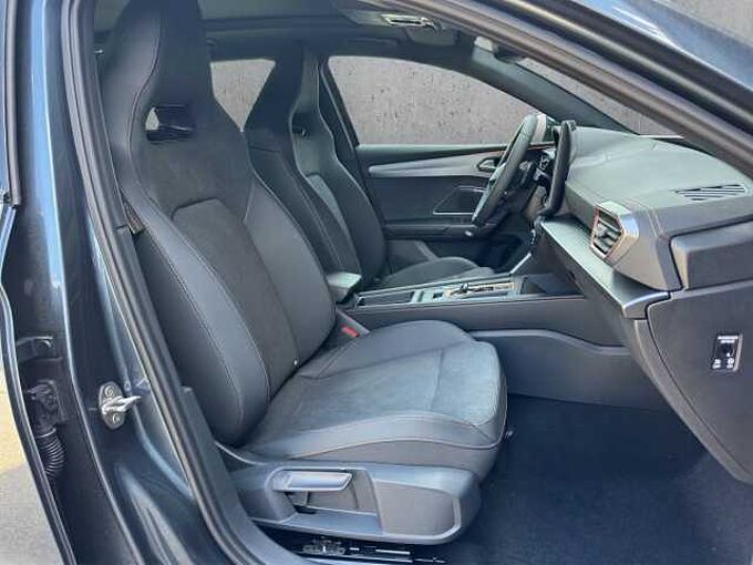 CUPRA Leon ST 2.0 TSI // 5 J. Garantie /Pano/elektr. Heckklappe /Sennheiser