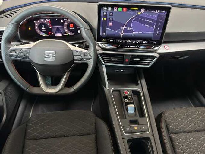 SEAT Leon ST FR 1.5 eTSI // 5 Jahre Garantie /LED/Navi /Winterpaket