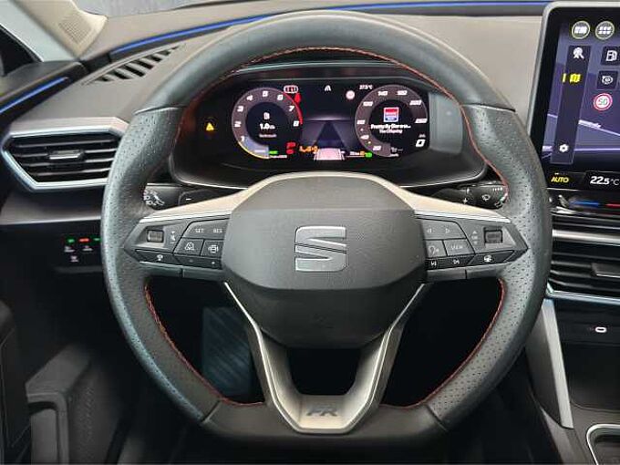 SEAT Leon ST FR 1.5 eTSI // 5 Jahre Garantie /LED/Navi /Winterpaket