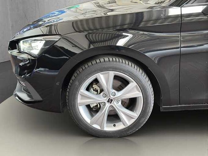 SEAT Leon ST FR 1.5 eTSI // 5 Jahre Garantie /LED/Navi /Winterpaket