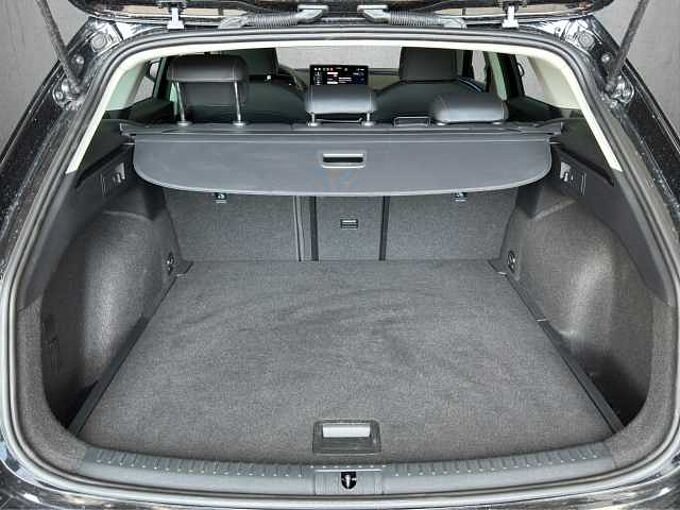SEAT Leon ST FR 1.5 eTSI // 5 Jahre Garantie /LED/Navi /Winterpaket