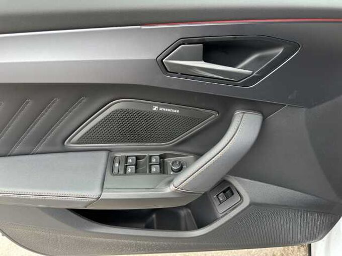 CUPRA Formentor VZ //5 Jahre Garantie/Allrad/AHK/Navi/ Sennheiser Sound