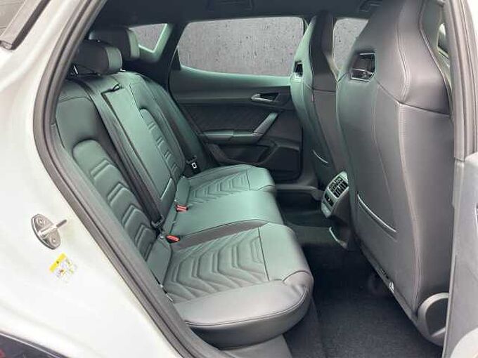 CUPRA Formentor VZ //5 Jahre Garantie/Allrad/AHK/Navi/ Sennheiser Sound