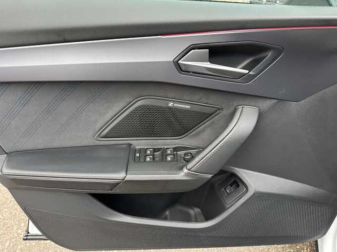 CUPRA Formentor VZ //5 Jahre Garantie/Allrad/AHK/ Sennheiser Sound