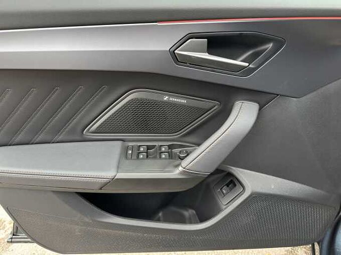 CUPRA Formentor VZ //5 Jahre Garantie/Allrad/AHK/Navi/ Sennheiser Sound