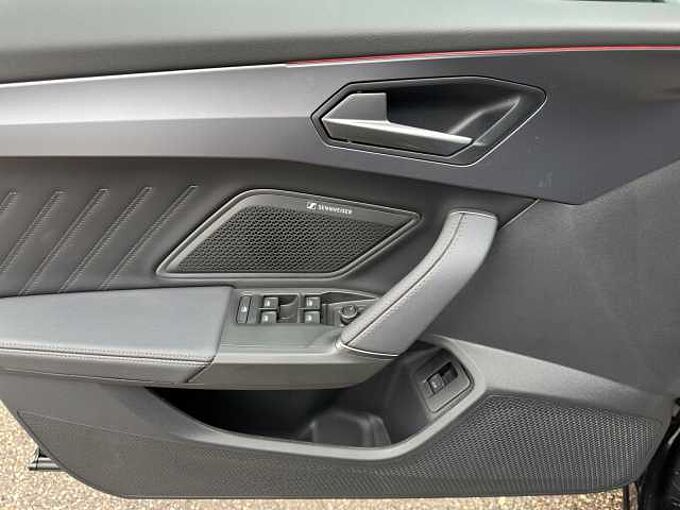 CUPRA Formentor VZ //5 Jahre Garantie/Allrad/AHK/Navi/ Sennheiser Sound