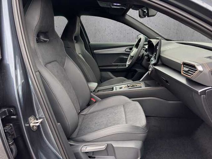 CUPRA Formentor VZ //5 Jahre Garantie/Allrad/AHK/ Sennheiser Sound