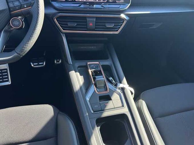 CUPRA Formentor TSI  // 5 J. Garantie /AHK schwenkb./el. Heckklappe/Edge Paket
