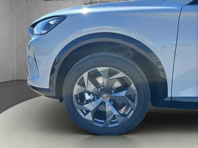 CUPRA Formentor TSI  // 5 J. Garantie /AHK schwenkb./el. Heckklappe/Edge Paket