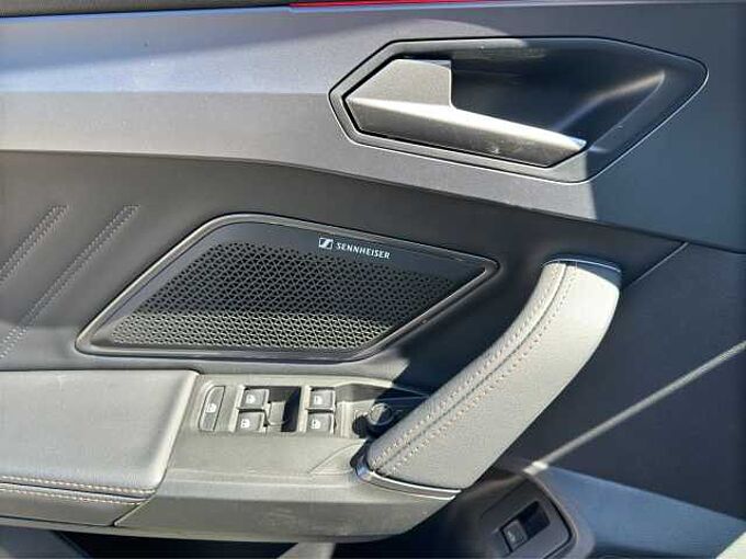 CUPRA Formentor  TSI  // 5 J. Garantie Sennh./Intellig. Drive Paket
