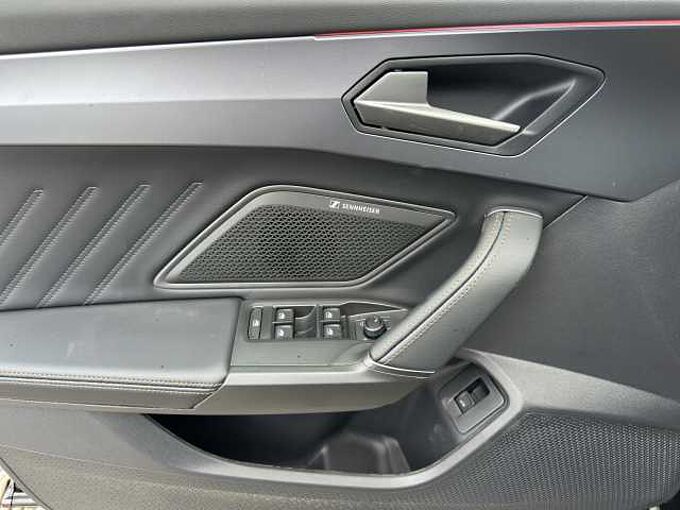 CUPRA Formentor  TSI  // 5 J. Garantie Senn./AHK schw./Int. Drive Pack