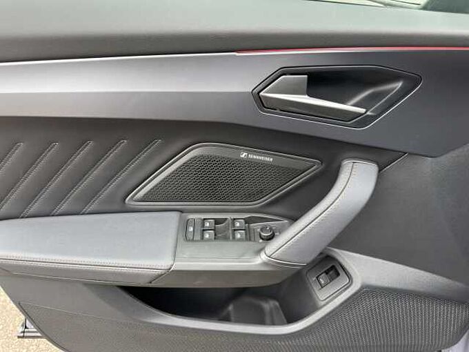 CUPRA Formentor VZ //5 Jahre Garantie/Allrad/AHK/Navi/ Sennheiser Sound