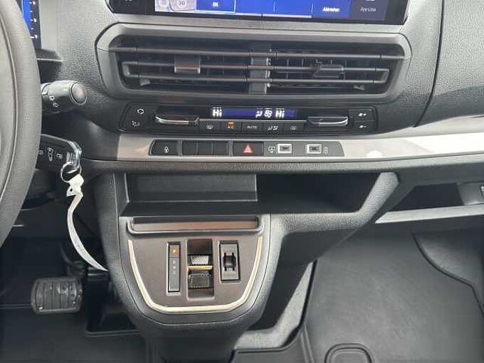 Opel Vivaro Kombi Lang //9-Sitzer/ Navi /Einparkhilfe