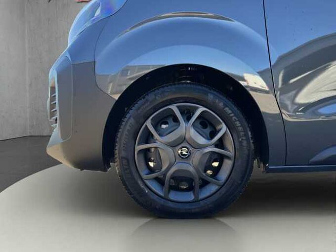 Opel Vivaro Kombi Lang //9-Sitzer/ Navi /Einparkhilfe