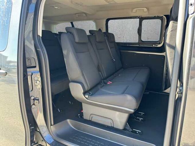 Opel Vivaro Kombi Lang //9-Sitzer/ Navi /Einparkhilfe