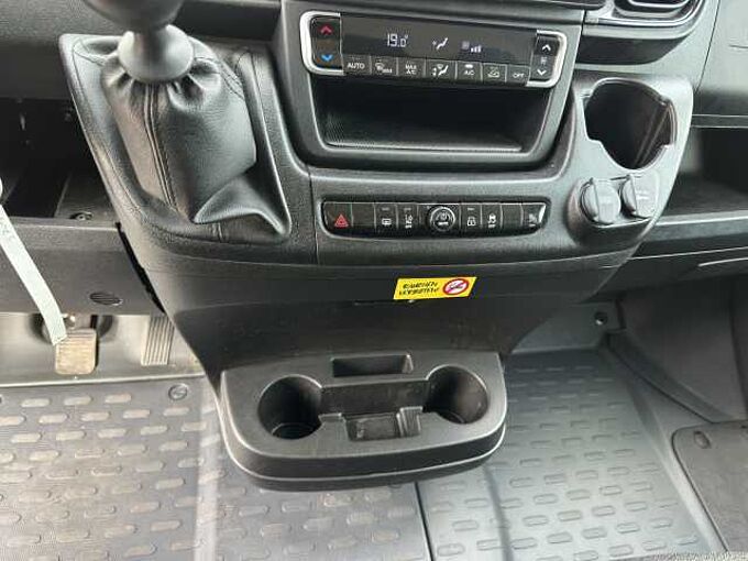 Opel Movano 2.2 Cargo L3H2  //Navi/Kamera/PDC 