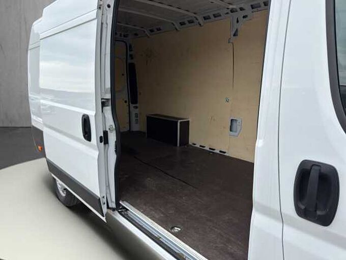 Opel Movano Cargo L4H2 verstärkt //Klimaanlage/ PDC