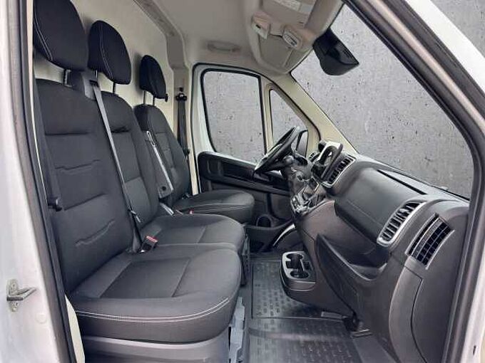 Opel Movano 2.2 C Cargo L4H2 R&uuml;ckfahrkamera/Navigationssystem