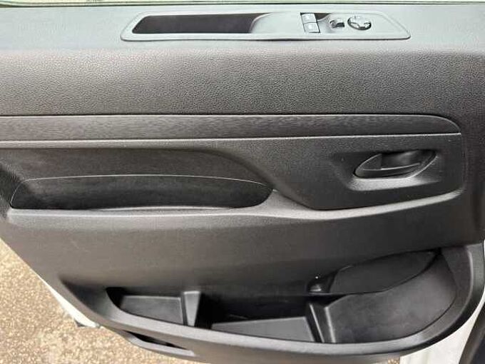 Fiat Scudo 2.0 L2  //Kamera/Navigation/PDC 