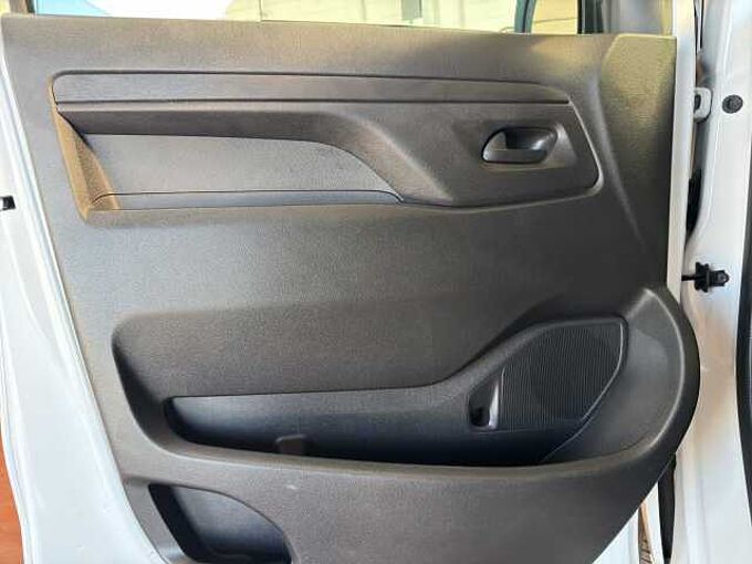 Fiat Scudo 2.0 L3 //Kamera/Navigation/PDC