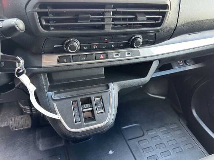Fiat Scudo 2.0 L2 //Kamera/Navigation/PDC